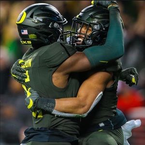 Meet your Posher, Devin